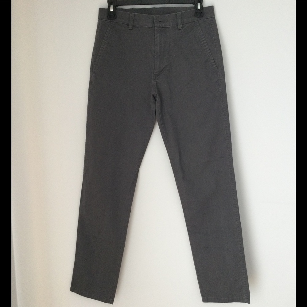 Haggar H26 gray khaki size 29x32
